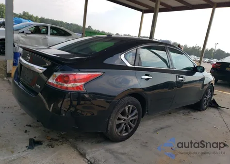 2015 Nissan Altima 2.5 из США, поврежденный, VIN 1N4AL3AP8FC593399